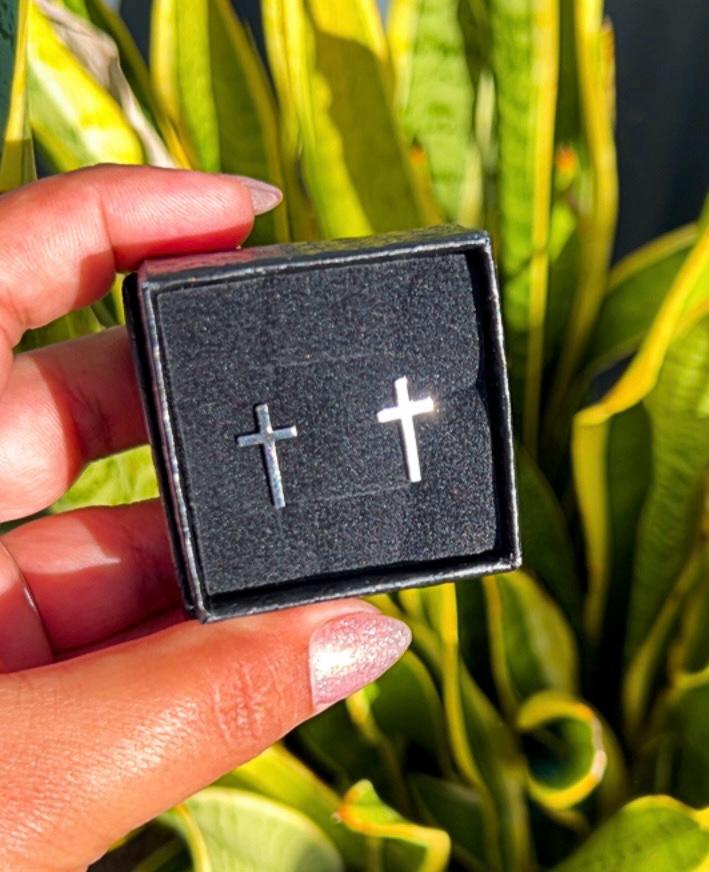 Boucles d’Oreilles Croix Élégance ✝️✨